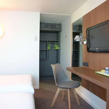 Hotel Campanile Sete - 3*