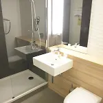 ホテル Campanile Sete - 3*