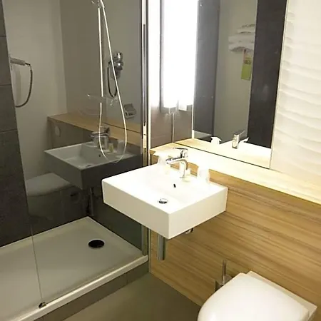 Hotel Campanile Sete -